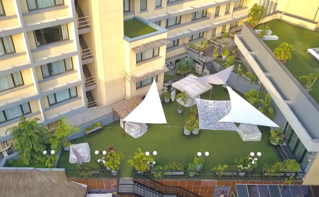 Hotel Memling Kinshasa Exterior foto